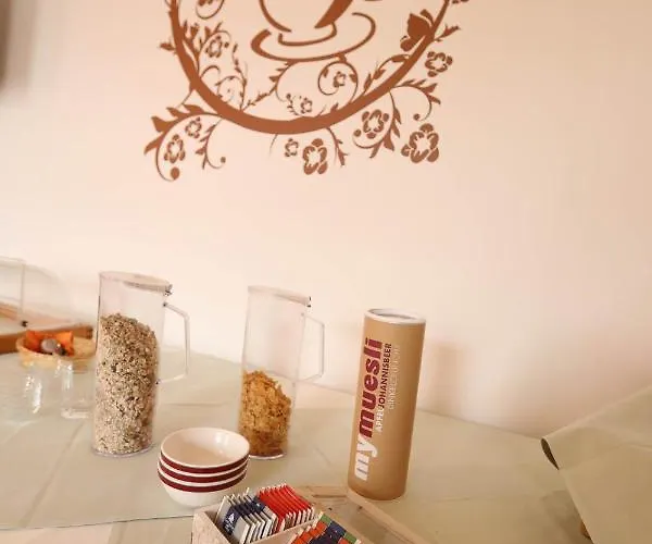 Leonardo 게스트하우스