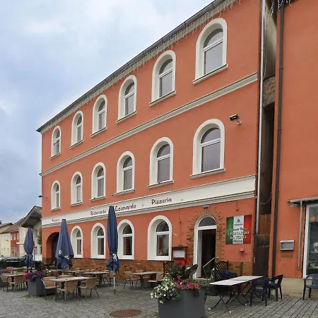 Leonardo Affittacamere 3*