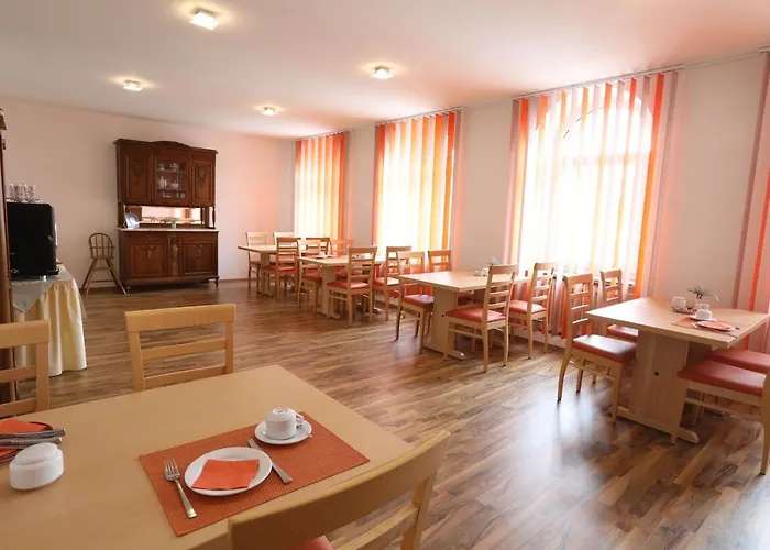 Πανσιόν Leonardo 3*